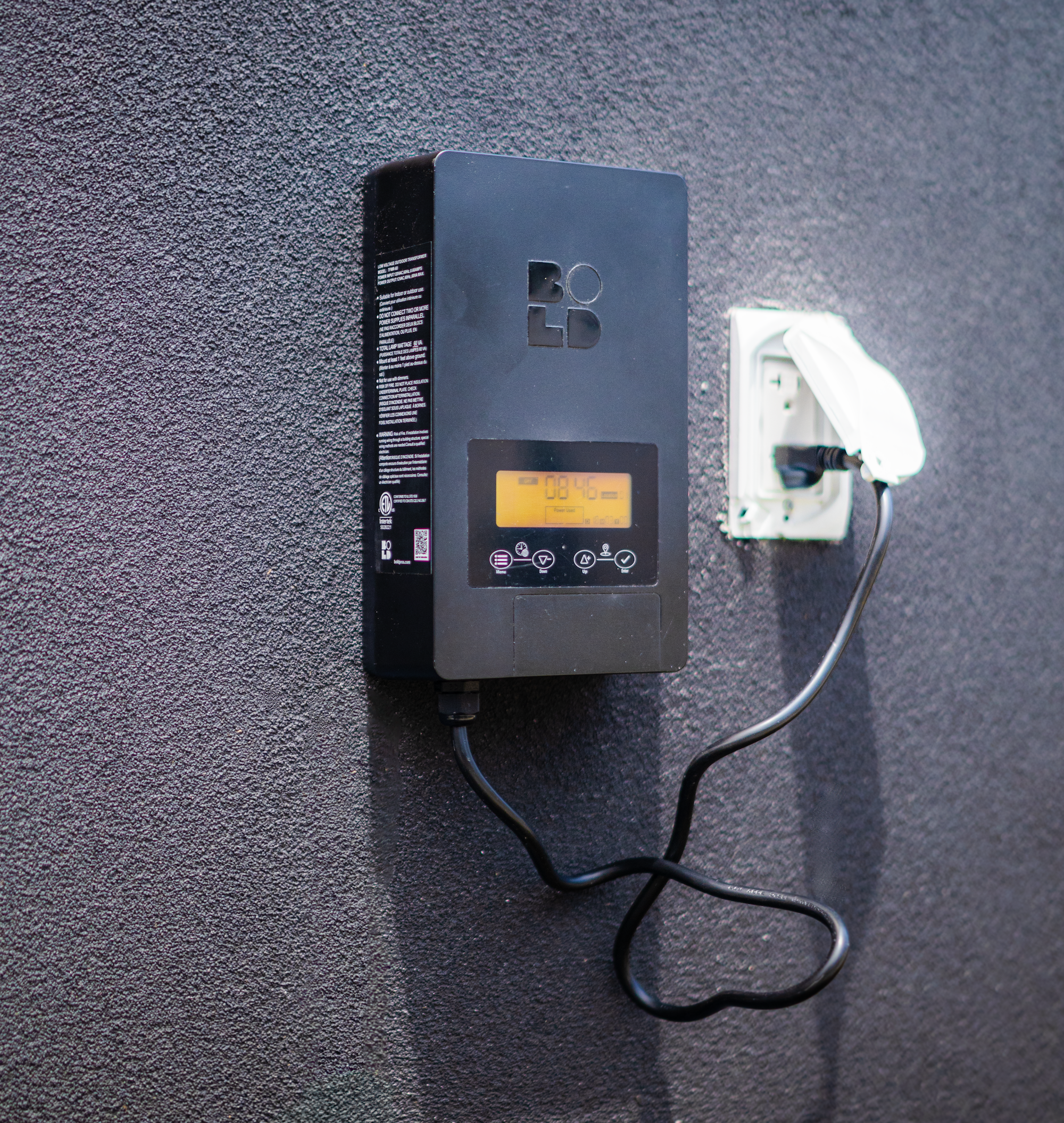 Efficient Low-Voltage Transformers | BOLD Landscape Lighting